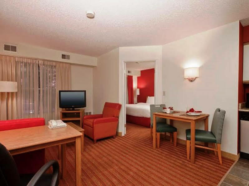Residence Inn By Marriott Davenport Ngoại thất bức ảnh